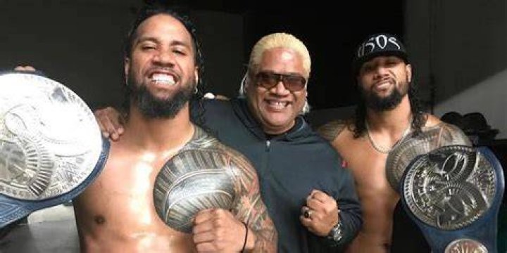 Rikishi And The Usos Cropped