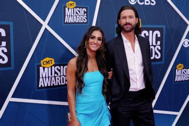 Riley Green and Girlfriend Sophia Sansone Make Red Carpet Debut at 2022
