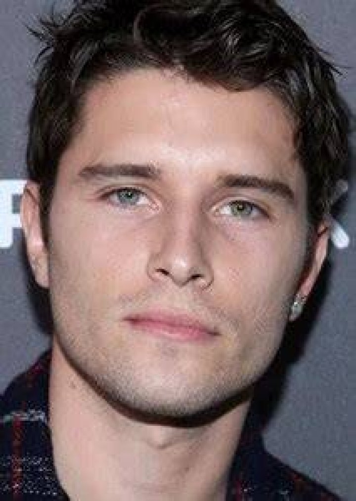 Ronen Rubinstein Fan Casting
