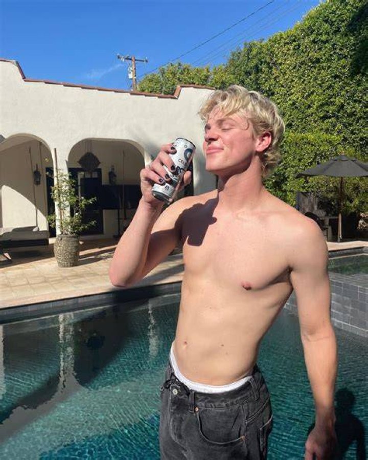 Ryan Halsa Age, Net Worth, Girlfriend, Family, Brother and Biography