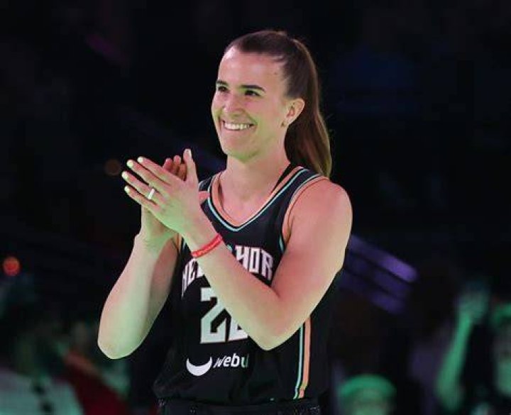 Sabrina Ionescu Stats, Height, Weight, Position, Draft Status and More
