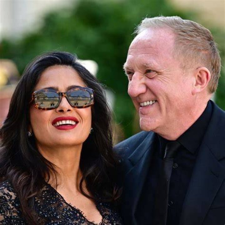 Salma Hayek Husband Hot Pics Xxx Salma Hayek With Her Husband