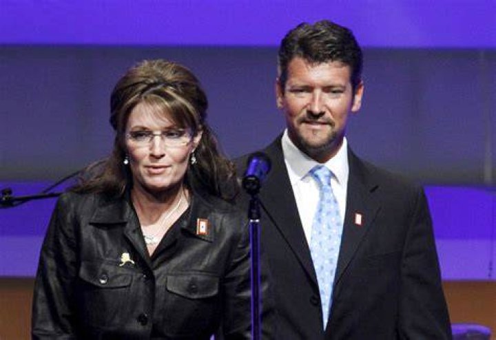 Sarah and Todd Palin's Relationship Through the Years High School
