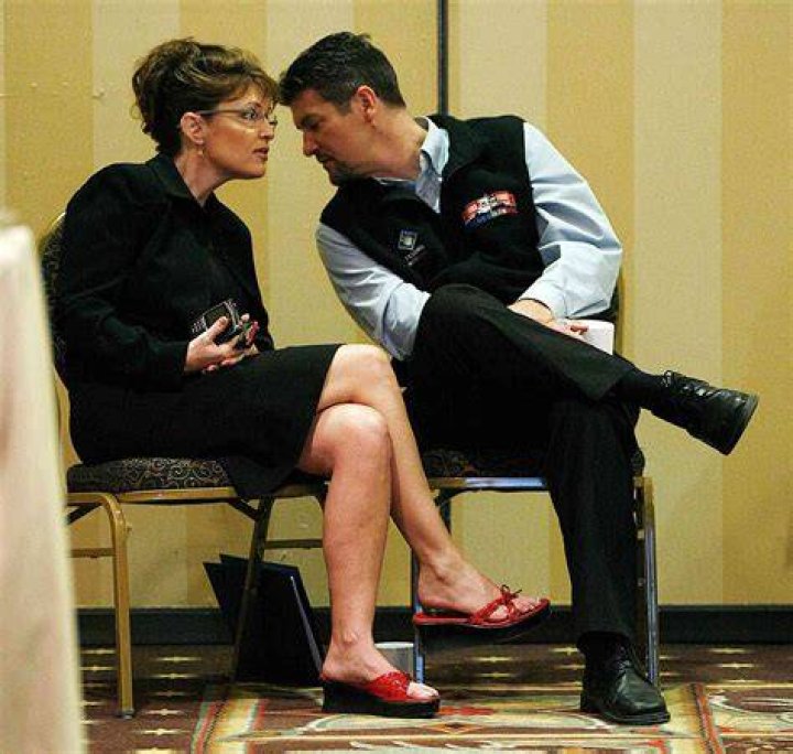 Sarah Palin Divorces Husband Todd Relationship in Photos