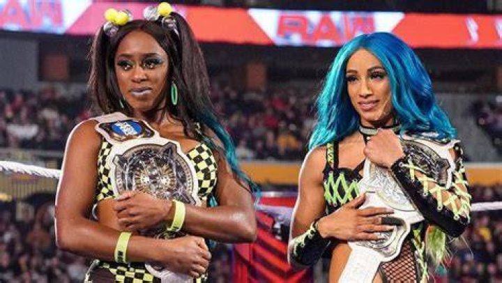 Sasha Banks & Naomi WWE Women's Tag Team Champions WrestleMania 38 Cropped-1