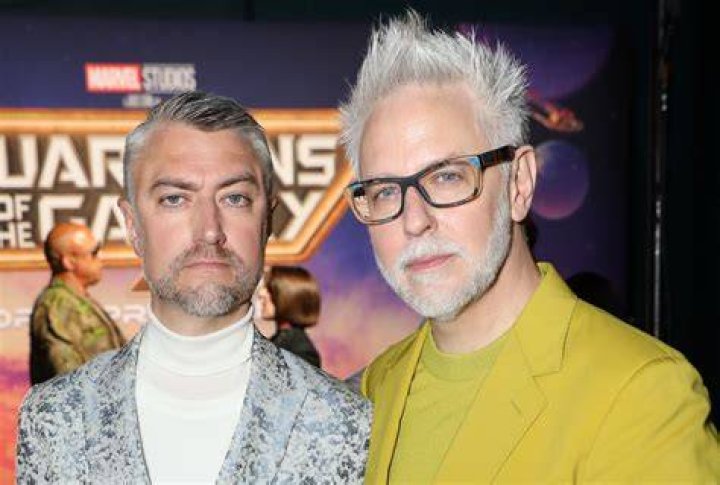 Sean Gunn as Fred Kwan in Galaxy Quest