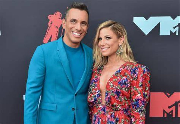 sebastian maniscalco wife