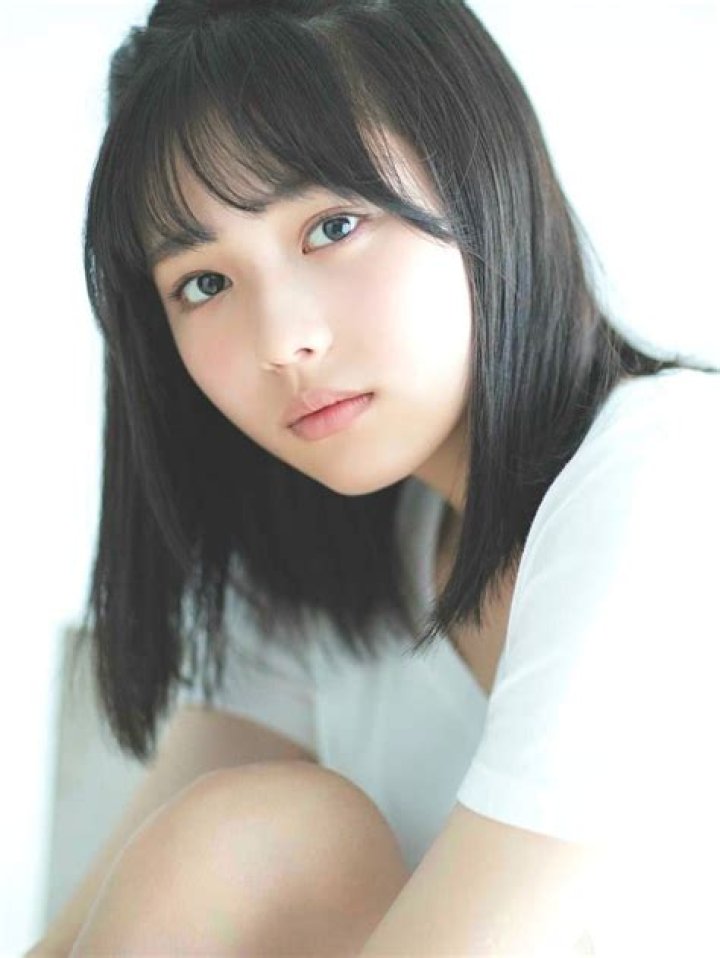 Shiori Akita as Shiori'anma in Six Crimson Cranes