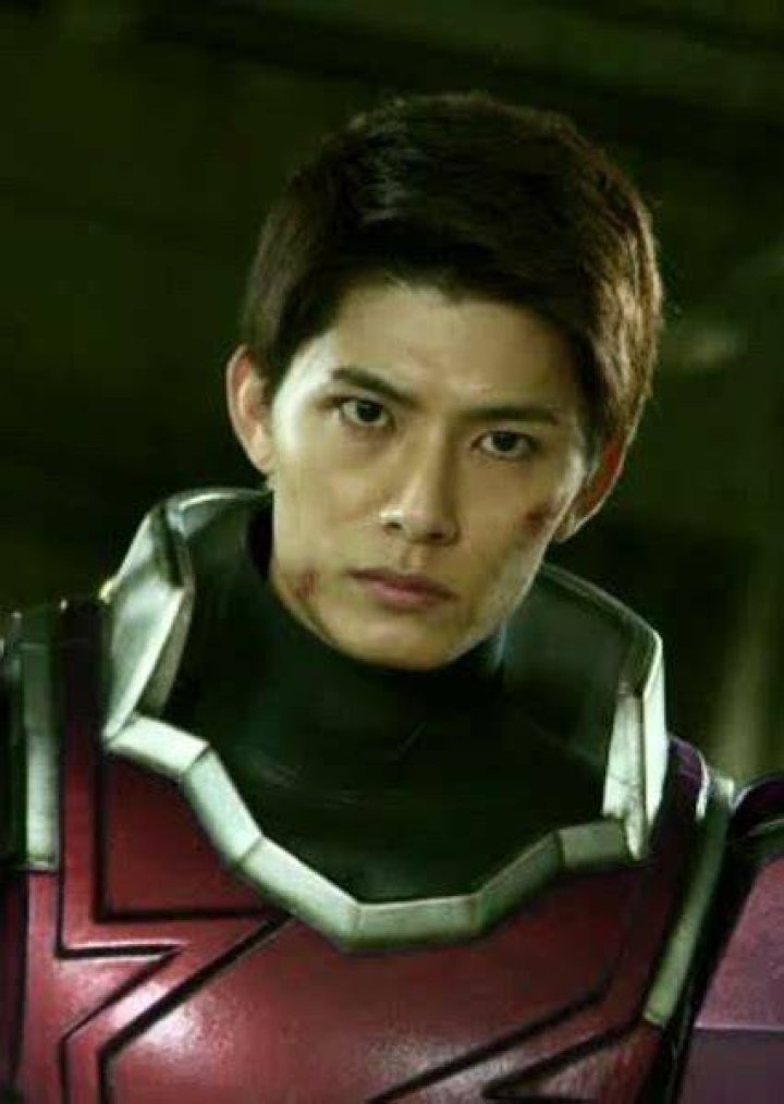 Shunsuke Nishikawa Fan Casting