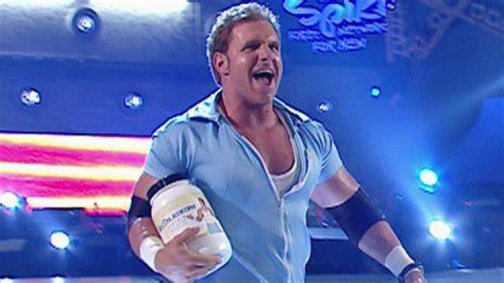 Simon Dean Is Low-Key The Funniest Wrestler From WWE's Ruthless Aggression Era