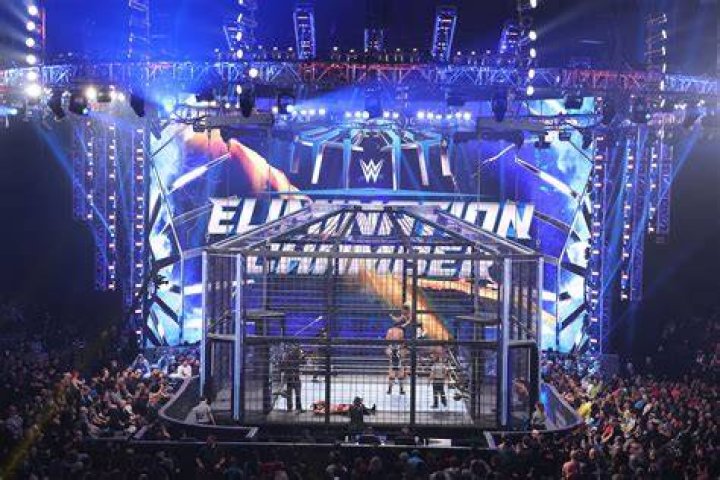 SmackDown Elimination Chamber match Elimination Chamber 2021 Cropped