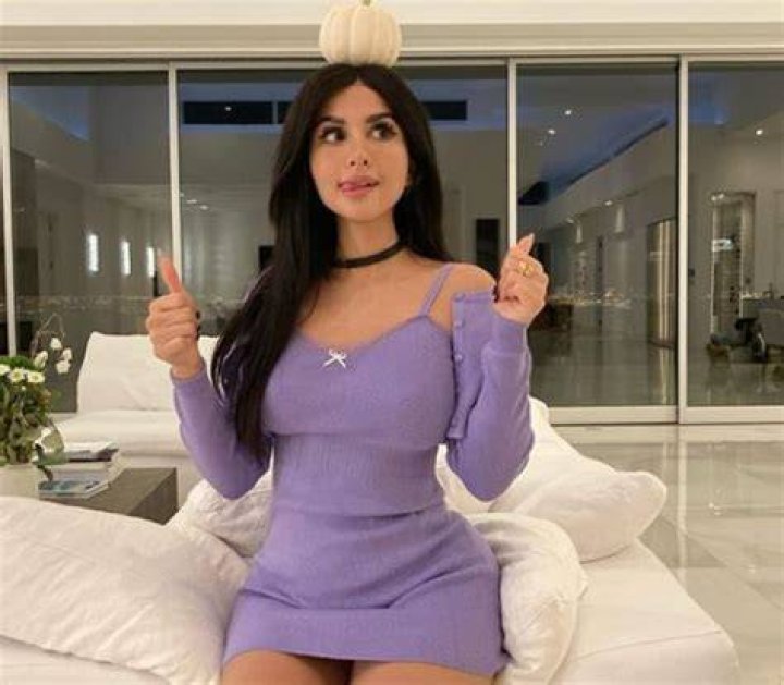 SSSniperWolf Bio, Height, Weight, Ethnicity, Age, Net Worth Starsgab