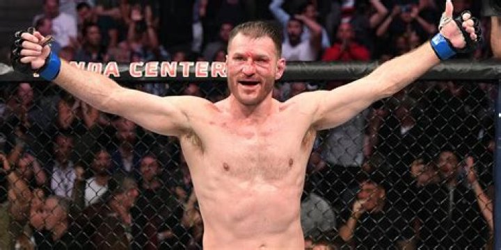 Stipe Miocic Flexes At UFC Weigh In