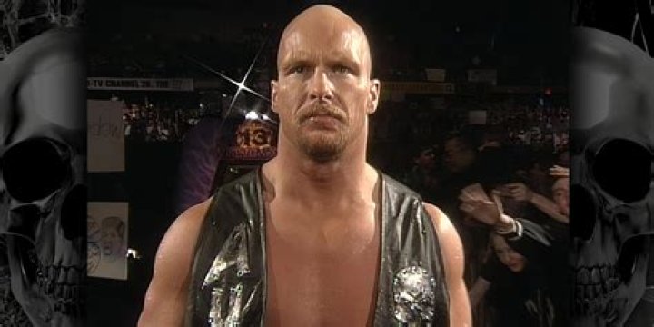 Stone Cold Steve Austin Almost Died During Infamous Stunt on WWE SmackDown: “The
Problem Was When I Got on the Crane”