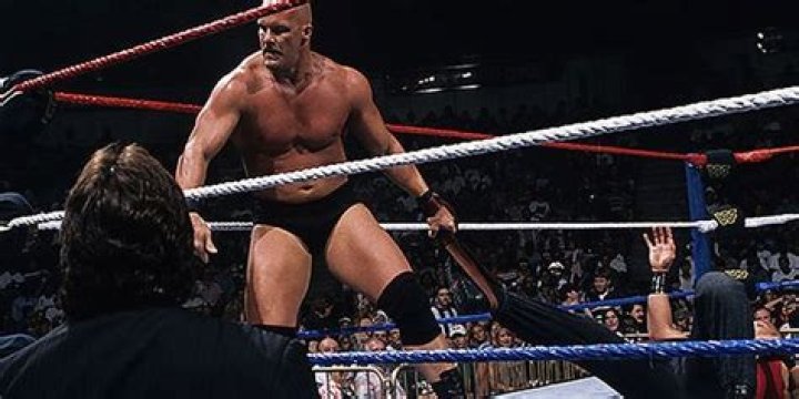 Stone Cold v Savio Vega IYH 8 Cropped