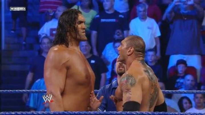 The Great Khali v Batista SummerSlam 2007 Cropped