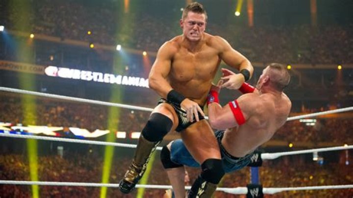The Miz vs John Cena WWE Raw Lumberjack
