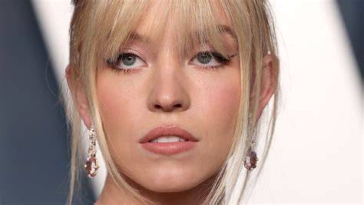 The Stunning Transformation Of Euphoria's Hunter Schafer
