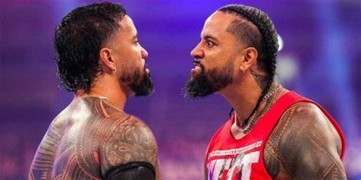 The Usos staredown in the Royal Rumble Cropped