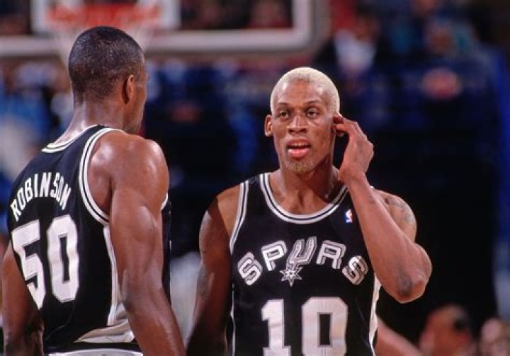 “This Like Dennis Rodman Getting a 30 Piece”: NBA World Left Baffled as
19-Year-Old Star Goes Off in San Antonio