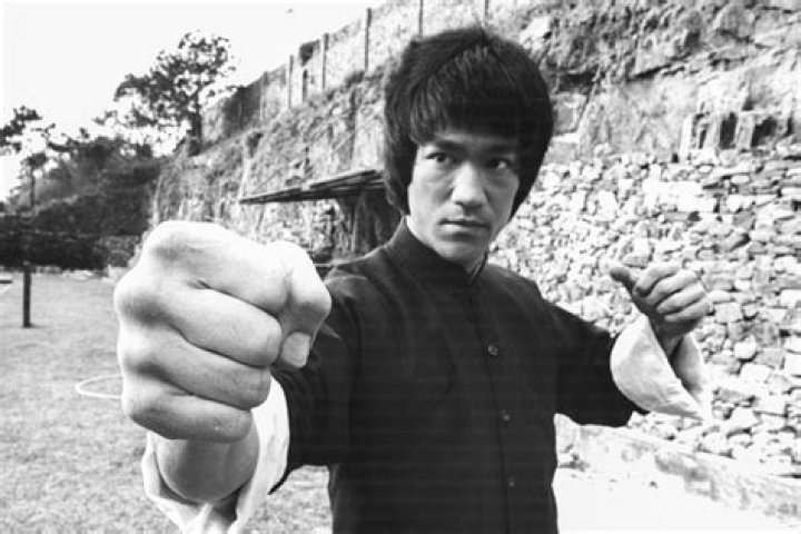 “This Snake Actually Got Quite Nasty”: Bruce Lee’s Wife Once Narrated Behind the
Scenes Horrors From the Martial Arts Legend’s Iconic Film