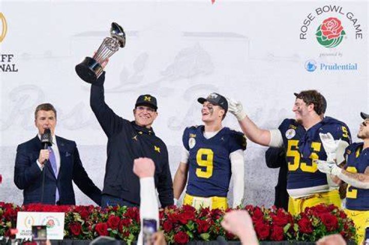 Tom Brady vs. J.J. McCarthy – Who Holds the Best QB Crown in Michigan?