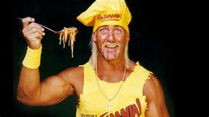 Top 15 Strangest Things Associated with Hulk Hogan