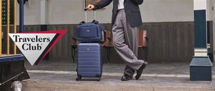 Travelers Club Travelers Club 15'' Wheeled Under Seat Bag Luggage 17