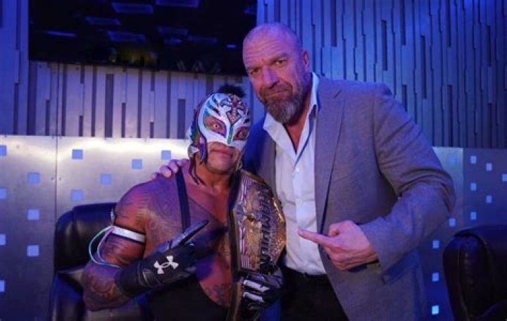 Triple H Rey Mysterio