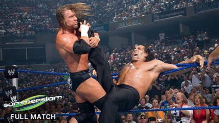 Triple H v Khali SummerSlam 2008 Cropped 