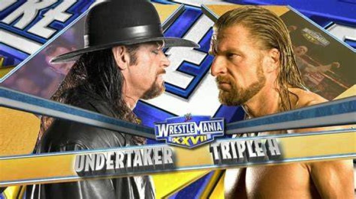 Triple H v Undertaker Super ShowDown 2018 Cropped