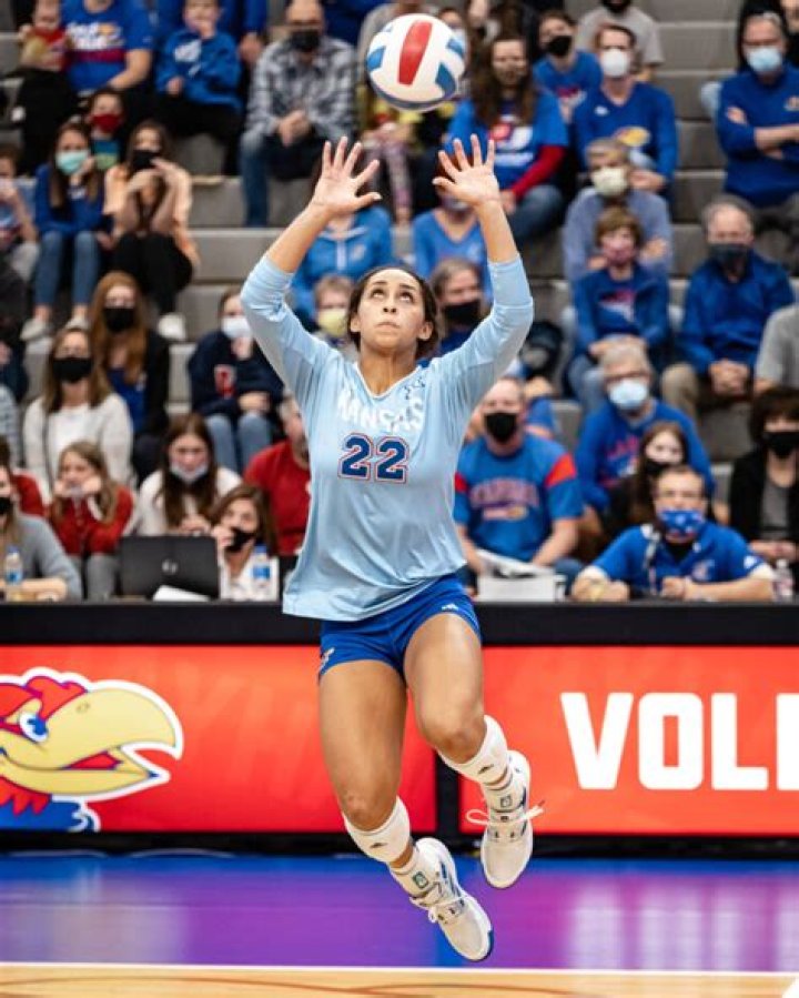 Trust in freshman setter Camryn Turner has paid off for Sweet 16bound