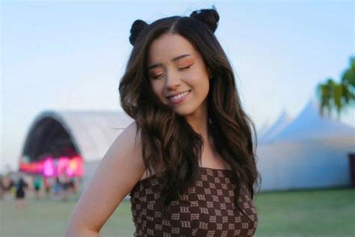 Twitch Star Pokimane Rocked The Coachella Festival 2022 With Three Glamourous
Outfits