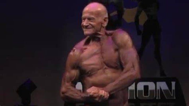 Uncovering the Story of an 82-Year-Old Bodybuilder Who Trained Alongside Arnold
Schwarzenegger: “Couldn’t Go Any Higher Because…”