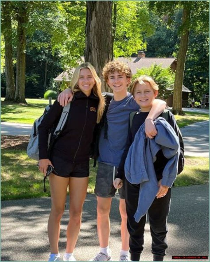 Unveiling The Sibling Bond: Roman And Ari's Story