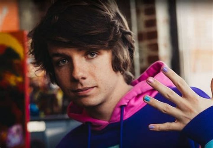 Valkyrae and Sapnap Ring in MrBeast’s Close Aide Karl Jacobs’ 24th Birthday With
Heartfelt Messages