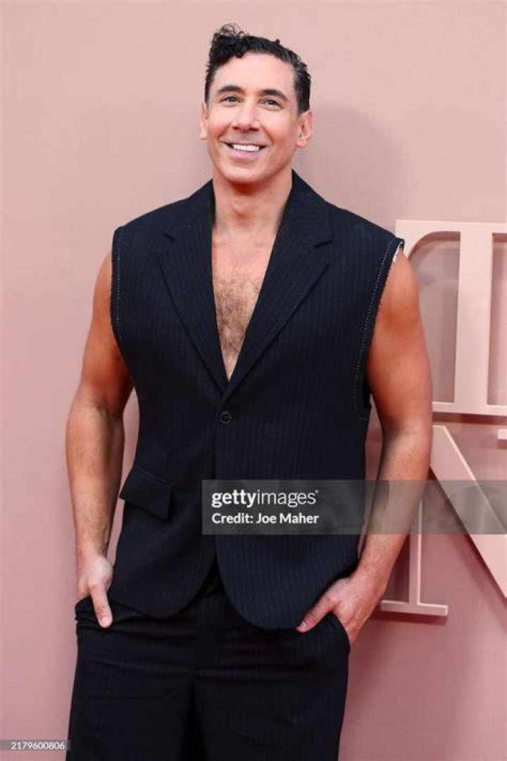 Walles Hamonde Fan Casting
