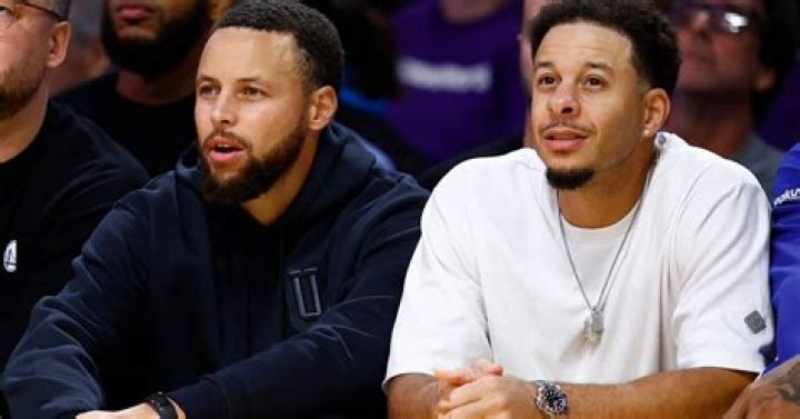 Warriors Legend Stephen Curry’s “Cheating” Caused Brother Seth to Resort to
Violence on Him, Revealed Mother Sonya in 2016