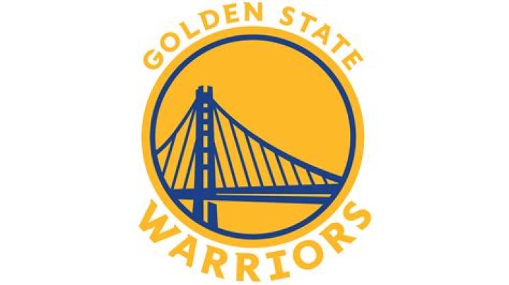 Warriors' Steph Curry defies his age with a clutch win vs. Bucks