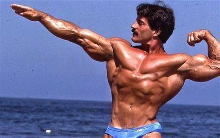 “Wasn’t Just the Insult. It Was the Rigged IFBB”: Bodybuilding World Doesn’t
Agree With Quadfather’s Explanation of Why Legend Mike Mentzer Died