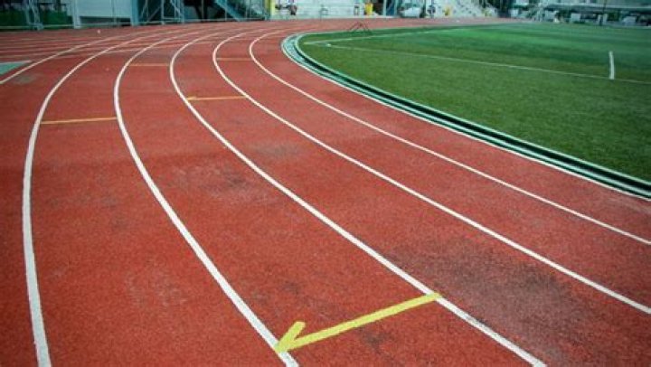 Watch: One of the Craziest Moves in the History of Track And Field Events