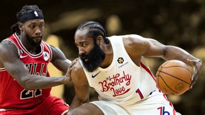 What Happened to Patrick Beverley? 76ERS Guard Drifting Off to Locker Room
Raises Concern