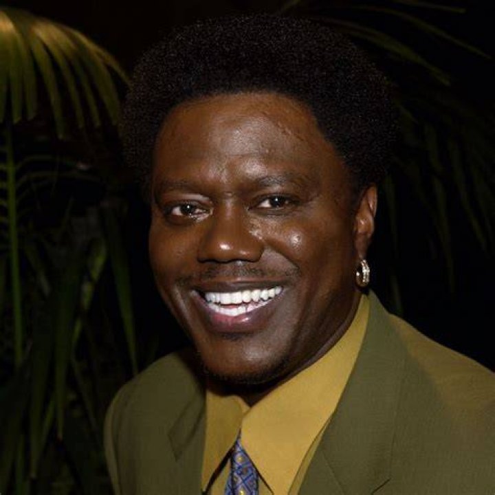 Who is Bernie Mac's wife Rhonda McCullough?