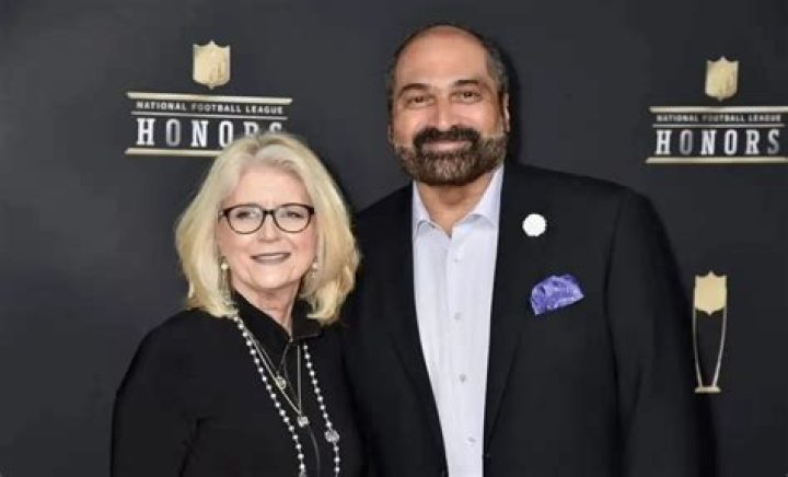 Who is Franco Harris Wife? Franco Harris Passed Away at the age of 72