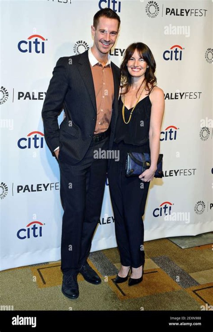 who is Jason Dohring's Wife Lauren Kutner? Her Age & More