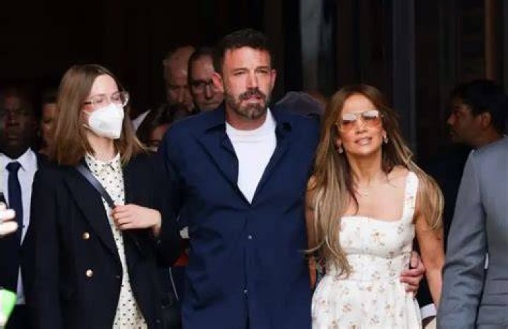 Who is Violet Affleck? Here is all the information you need about