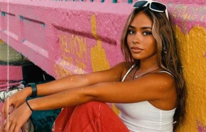 Ximena Saenz makes rounds online after NSFW photos, videos leak