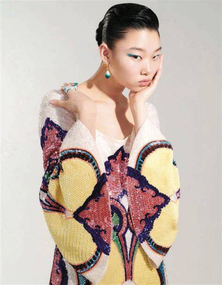 Yoon Young Bae by Stas May for Vogue China April 2020 fashionotography