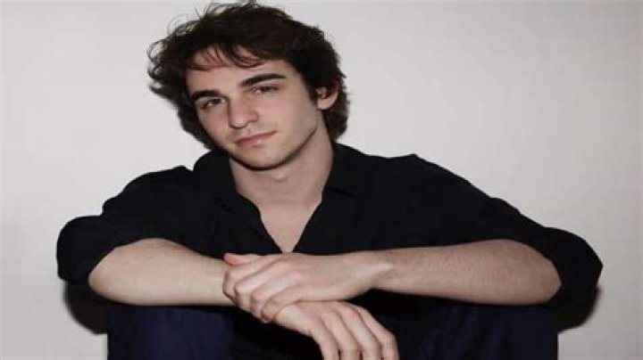 Zachary Warner: A Rising Star In The Entertainment Industry