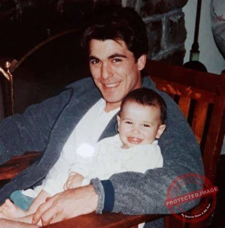 Zane Schoeffling Bio, Wiki, Age, Height, Wife, Family and Net Worth